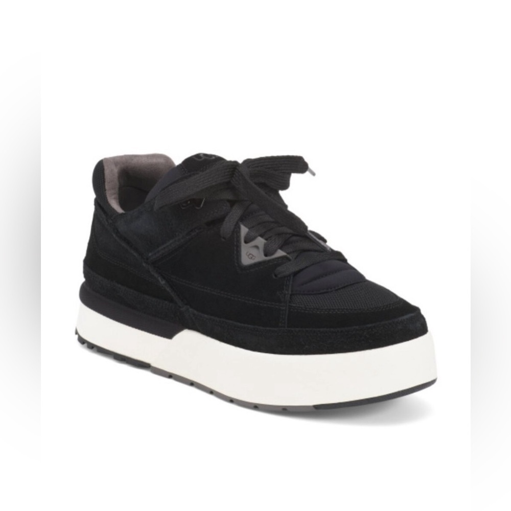 UGG Goldencush Trainer Sneakers Women’s Size 9 Men’s Size 8